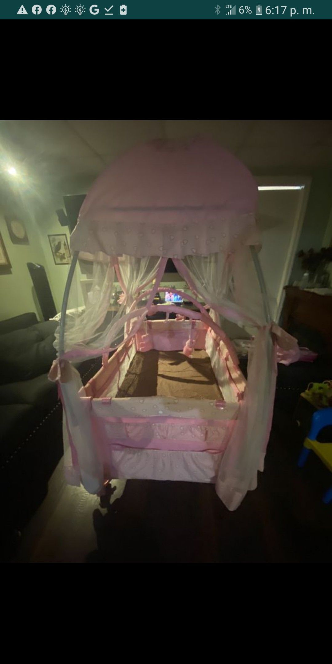 Crib and playpen