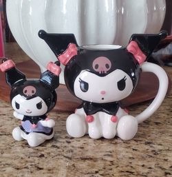 Hello Kitty Mugs