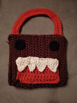 Domo crochet mini bag