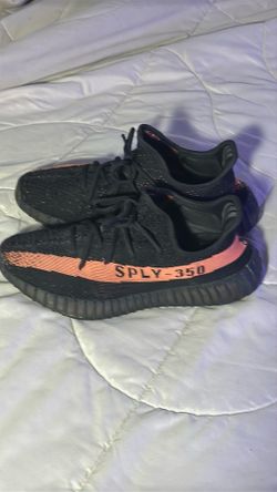 Yeezy 350 Core Black Red Size 10 Men’s
