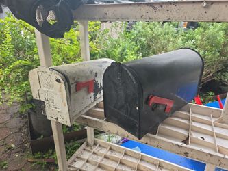 Mail boxes never installed