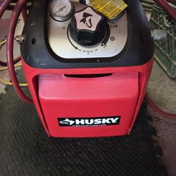 Husky AIR COMPRESSOR WITH HANDLE