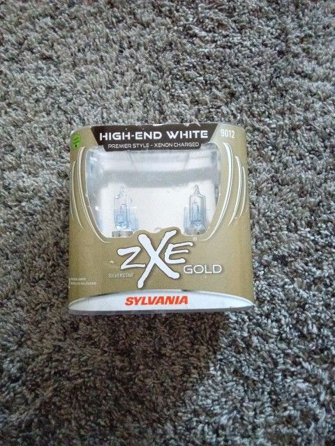 Car Headlights ZXE Gold 9012
