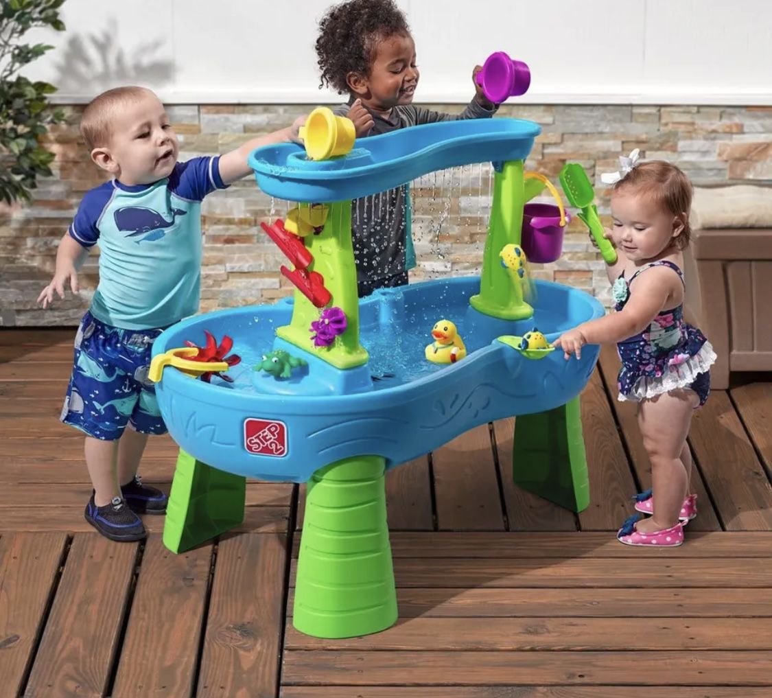 Step2 Rain Showers Splash Pond Water Table, Kids Water Play Activity Toy
