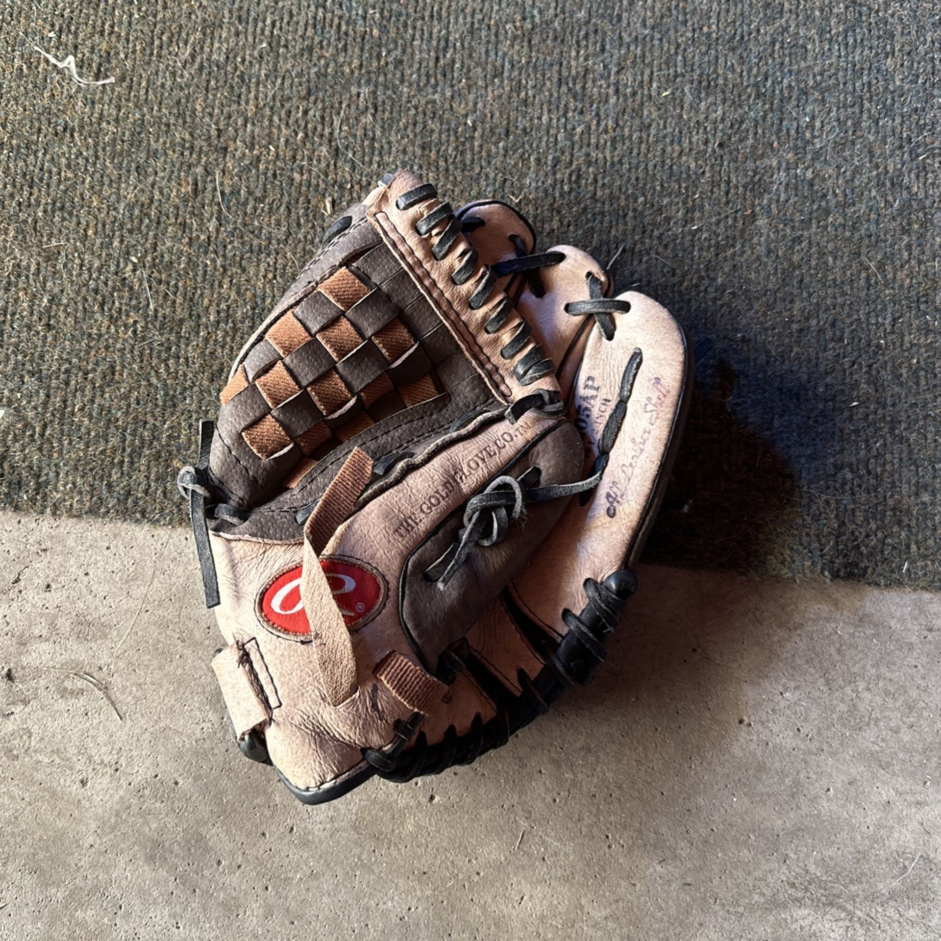 Baseball/softball Glove