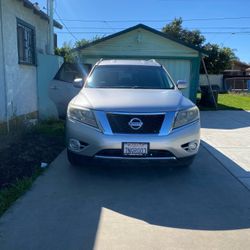 2014 Nissan Pathfinder