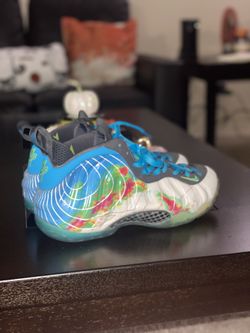 Nike Foamposite size 9.5