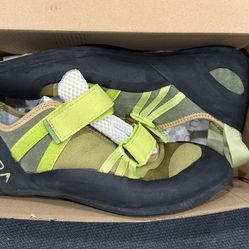 Butora Endeavor climbing shoes