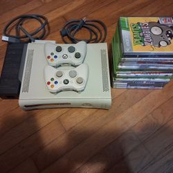 Xbox 360 Console, 4 Controllers, 15 Games