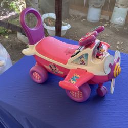 Kiddieland Disney Minnie Activity Plane Ride-On