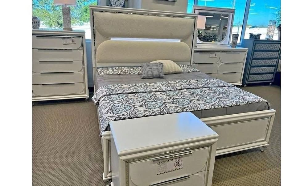 Bedroom Set All Sizes Are Available Same Day Delivery 
