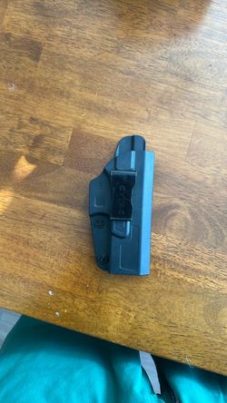 Glock 17 conceal carry holster
