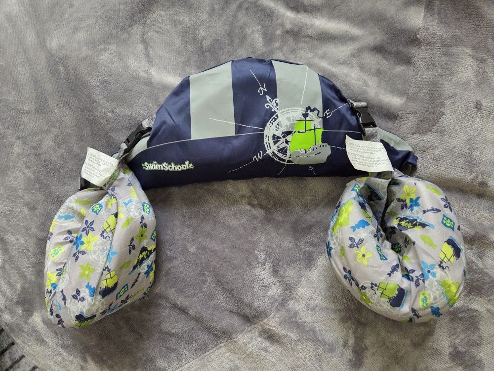 Baby Swimming  Puddle  Jumper