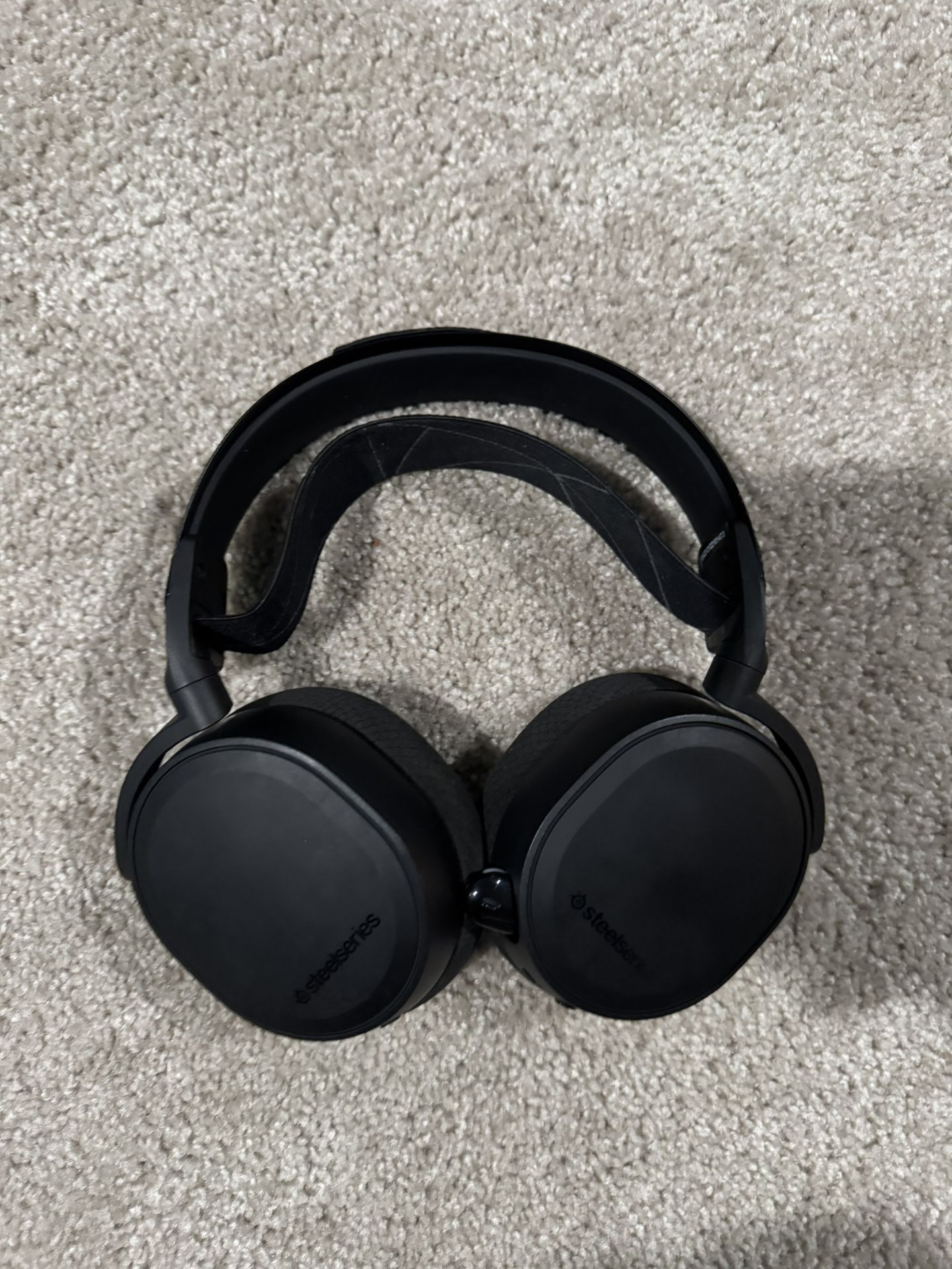Steelseries arctis 7 Gaming Headphones