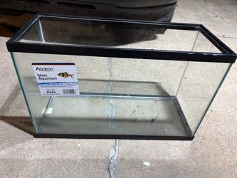 29-gallon Aqueon glass aquarium
