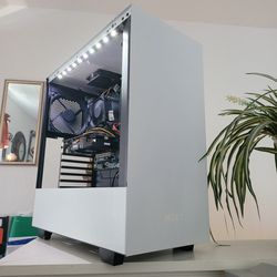 Gaming PC Desktop Computer Fortnite Valorant League Apex GTA Roblox