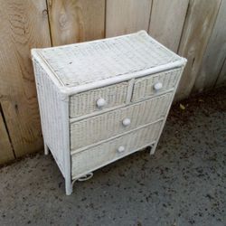 Wicker Dressers Nightstand Shabby Chic Garden Furniture Rustic Shelving Unit Storage Case Didplay
