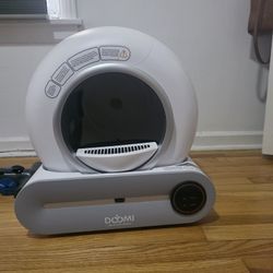 Self Cleaning Cat Litter Box