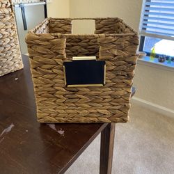 Set of 6 Wicker Storage Baskets, 9x9x9