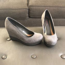 Aldo wedges