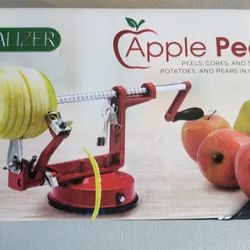 Spiralizer Apple Potato Peeler Corer Durable Heavy Duty High Quality Cast Steel selling for only $10