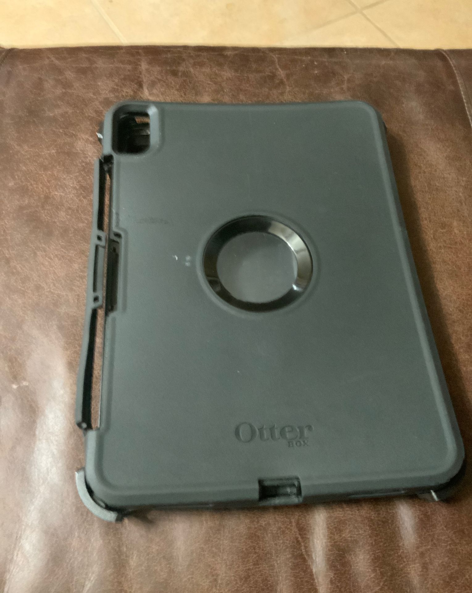 Otter Box iPad Pro 11 (2018) Plastic Protective Cover