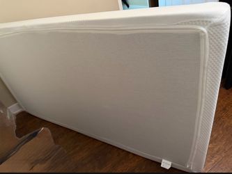 Twin size memory foam mattress