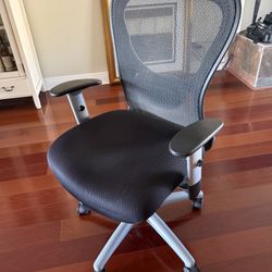 9to5 Seating Mid-Back Ergonomic Mesh Task Chair