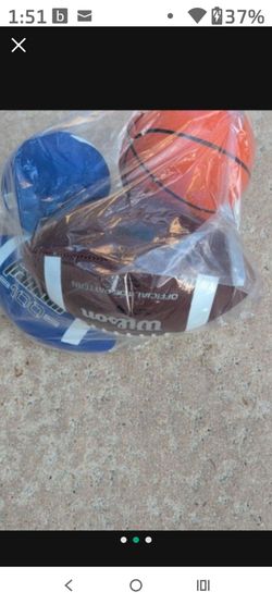 4 Footballs And Mini Basketball New