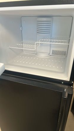 GE Refrigerator