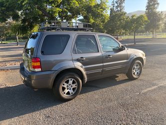 2005 Ford Escape