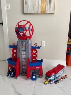 Paw patrol ultimate tower + car