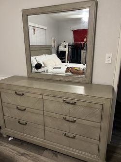 Bedroom 4 Piece