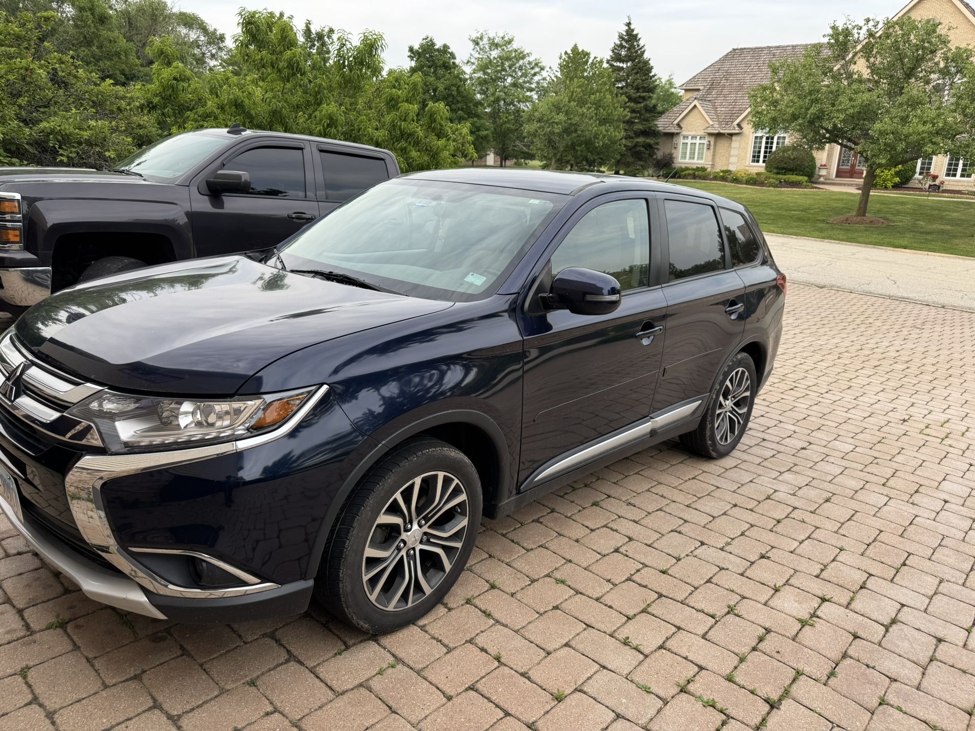 2016 Mitsubishi Outlander