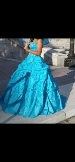 Quince Dress Or Sweet 15 Dress