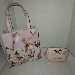 Ted Baker Cosmetic Bag Set
