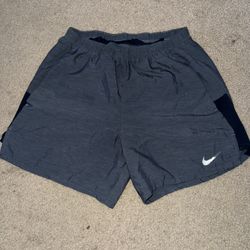 Nike Running Shorts Size Medium 