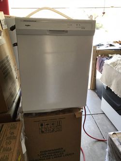 Whirlpool Dishwasher
