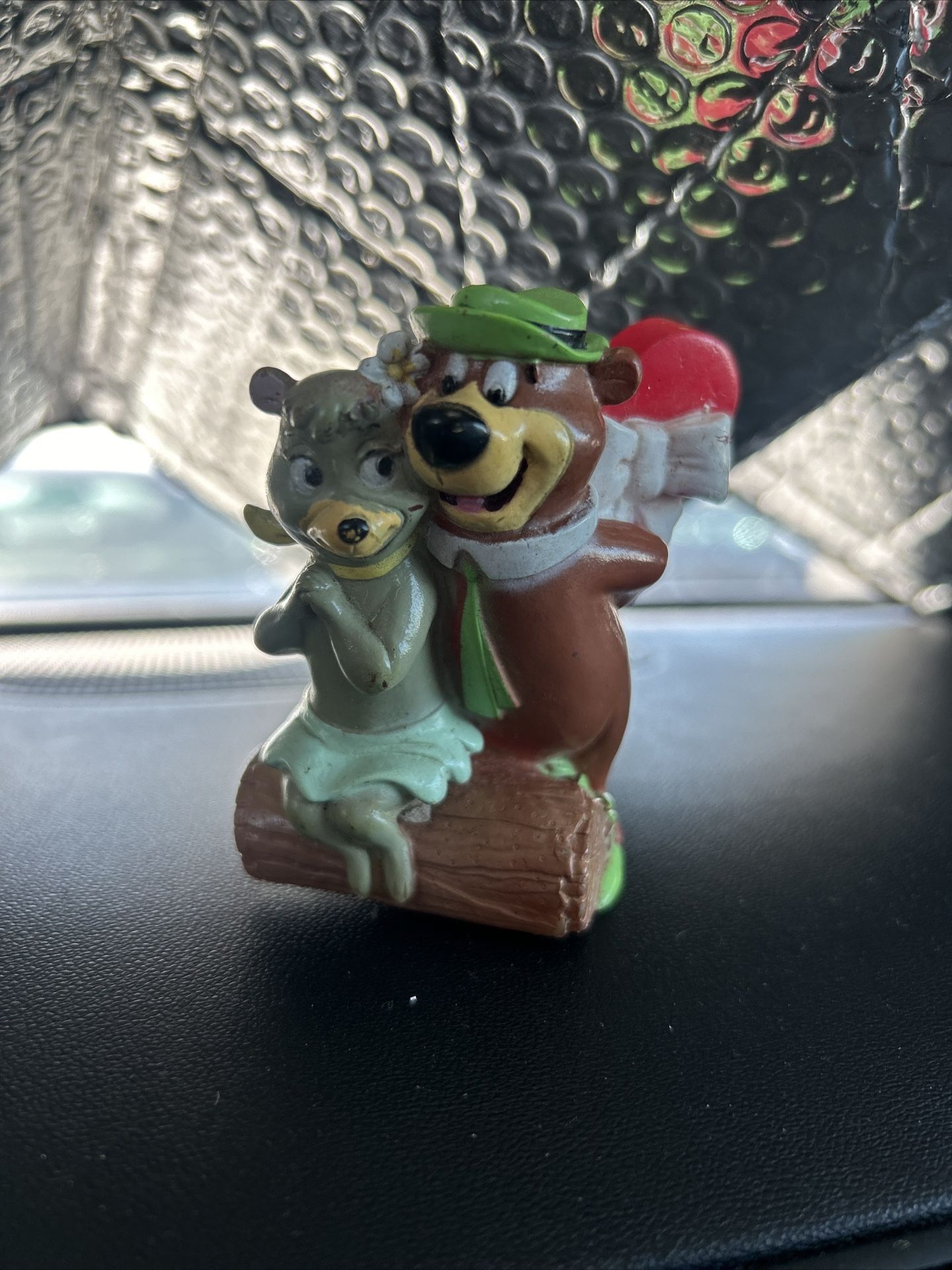 VTG RARE Yogi And Cindy Bear Life Is Good Soft Vinyl Figure 1993 3’ Length