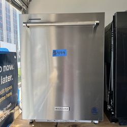 KitchenAid 24inch. 3 Rack Top Control Dishwasher