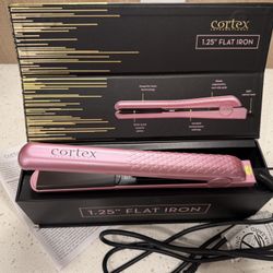 Flat Iron 1.25” Cortex International 