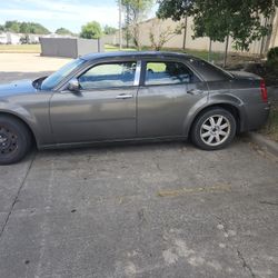 2010 Chrysler 300