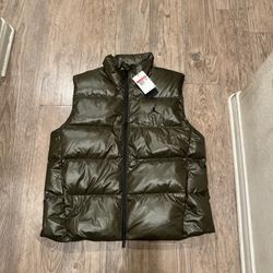NWT Air Jordan Puffer Vest Olive Green Men’s MRSP $165 Sz L