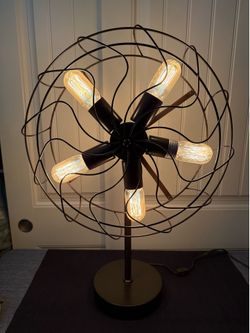 Bronze Metal Vintage Fan Shape 5 Light Task and Table Lamp