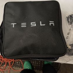 Tesla Mobile Charger Gen 3 
