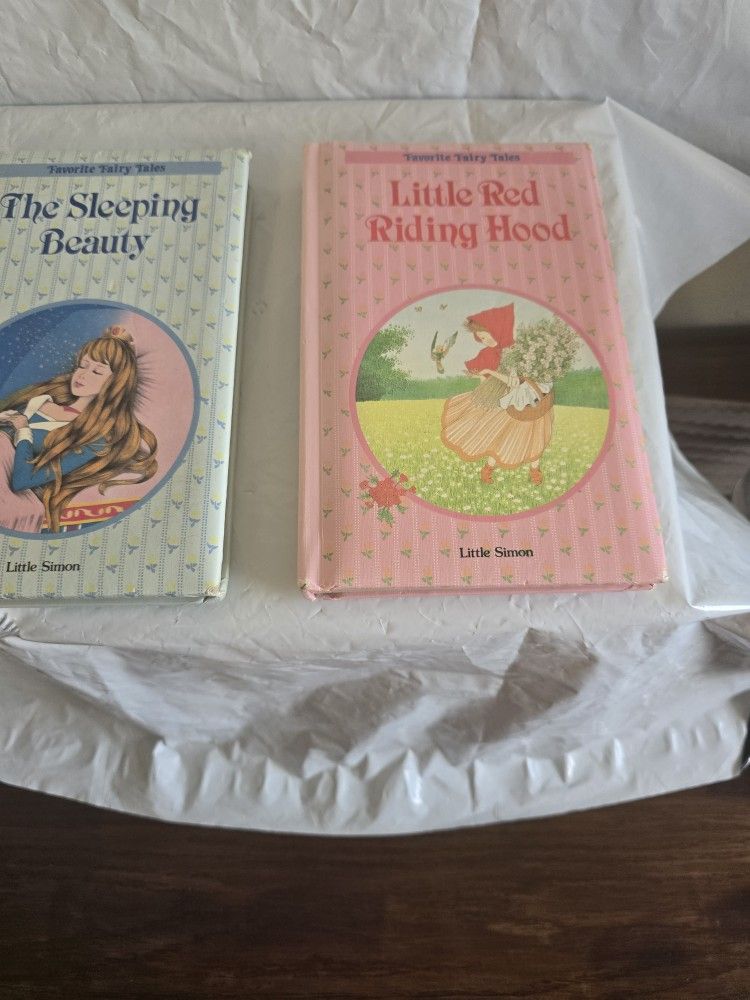 Book Little Riding Hoid Hard Cover And Pages