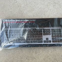 MACALLY Ultra Slim USB Wired Keyboard 