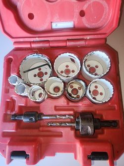 Milwaukee hole saw kit