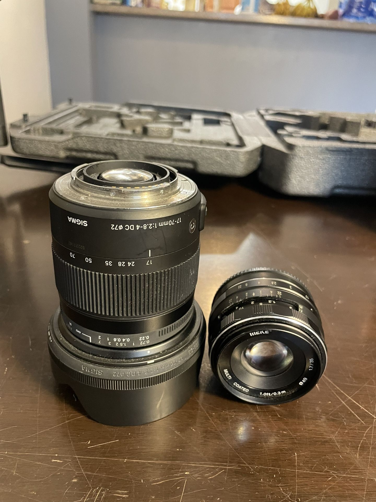 Sigma 17-70mm F2.8-4 & MEKE 1.7/35