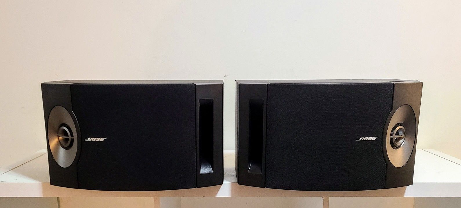 Amazing BOSE 201Series V Direct/Reflecting Speakers